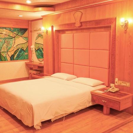 Hwa Du Hotel Đài Nam Ngoại thất bức ảnh